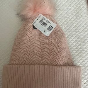 Lululemon Sherpa Pom Pom Beanie